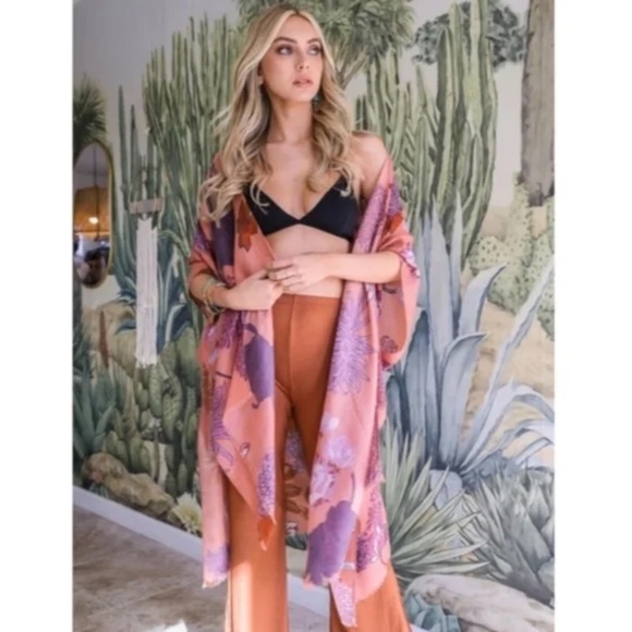 Accessories - Roseclay Pink Floral Flower Print Motif Kimono Wrap Coverup Open Top Casual